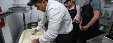 Business 10 image KFC BLANCHARDSTOWN Takeaways & Food Delivery Service in Blanchardstown D