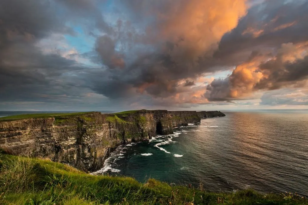 Business 2 image HELLO IRELAND TOURS