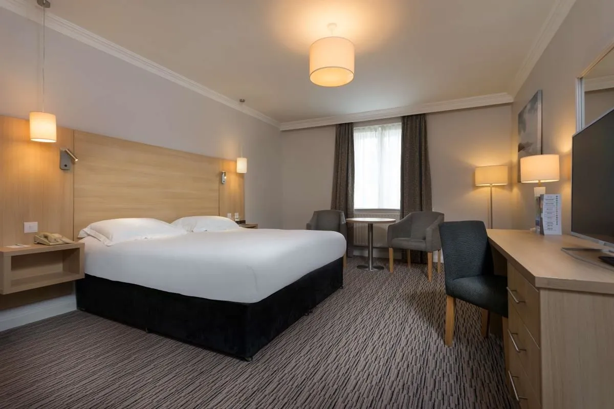 Business 4 image PARK INN BY RADISSON SHANNON AIRPORT