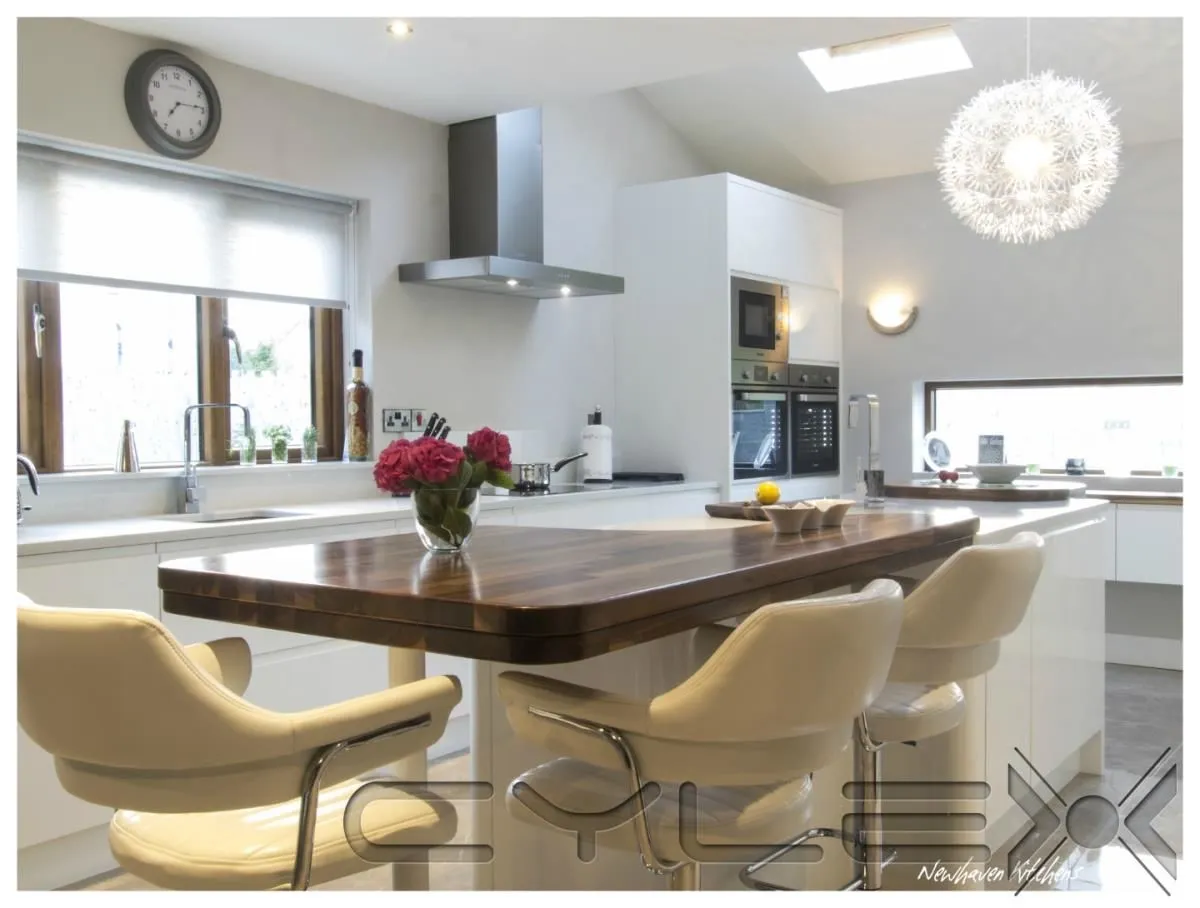 Business 38 image NEWHAVEN KITCHENS & BEDROOMS